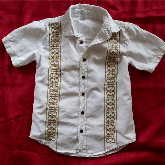 Gymboree Other - Gymboree embroidered shirt boys